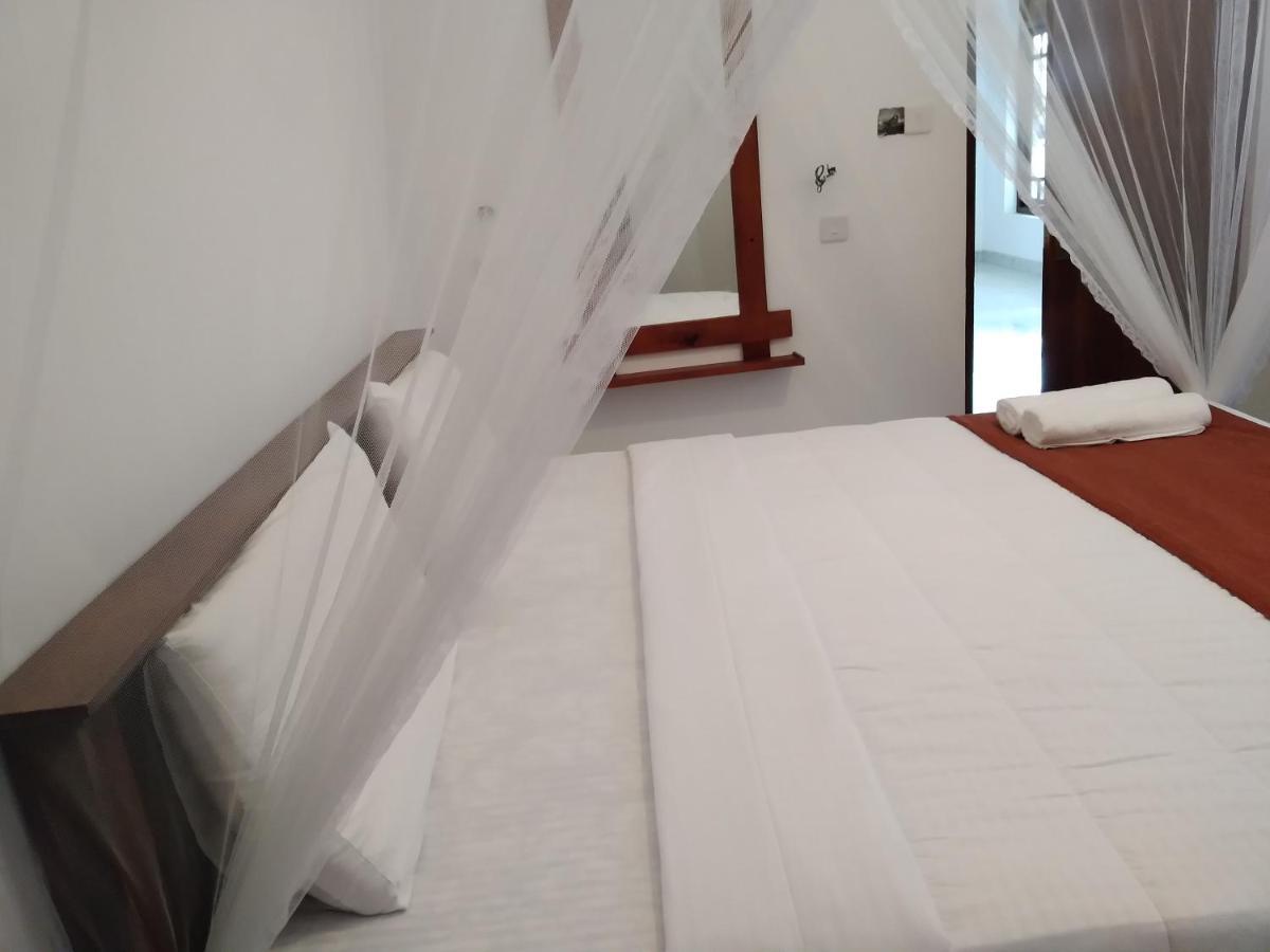 Holly House Homestay Ella Ngoại thất bức ảnh