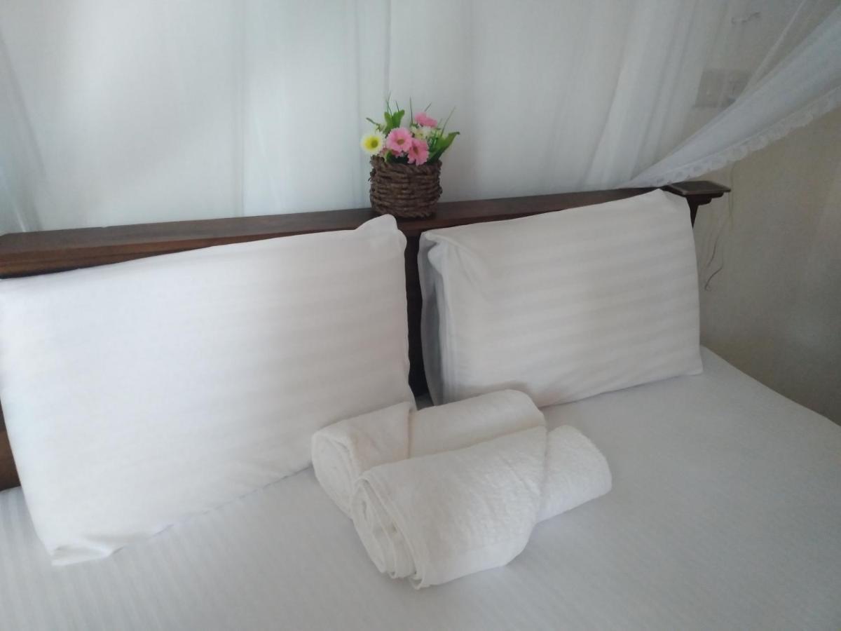 Holly House Homestay Ella Ngoại thất bức ảnh