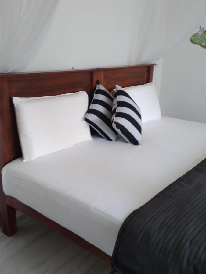 Holly House Homestay Ella Ngoại thất bức ảnh